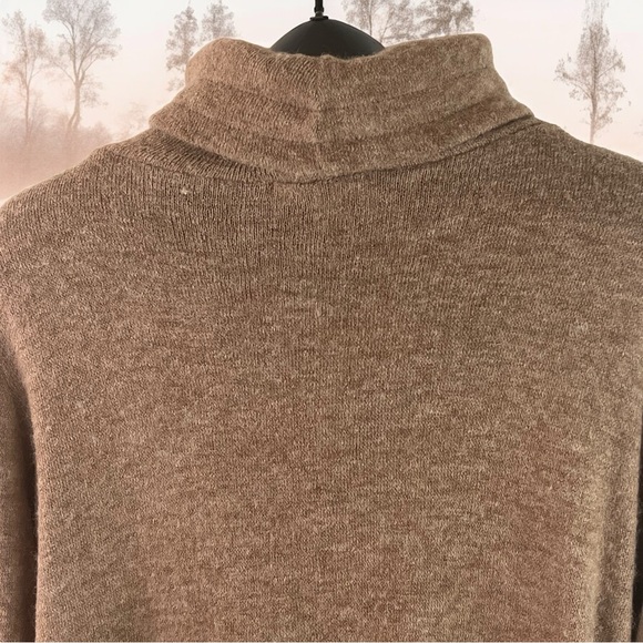 Cowl Neck Tunic Sweater by Hailey & Co - Size Large - Picture 3 of 12